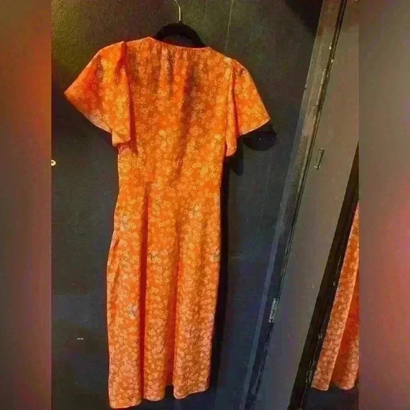 Women’s Urban Outfitters Button Front Floral Dress - Picture 4 of 5